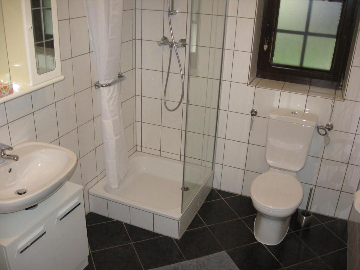 Ferienwohnung Pia メトラッハ エクステリア 写真